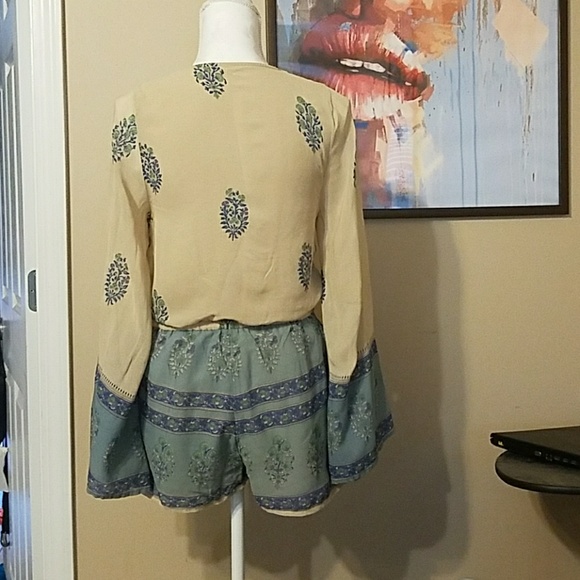 Free People long sleeve lightweight romper - Picture 3 of 3